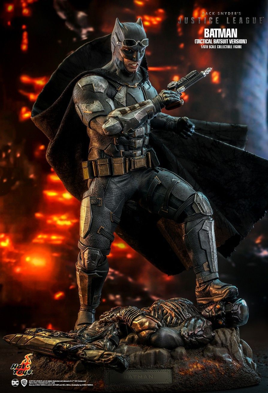 [IN STOCK in HK] Hot Toys TMS085 Zack Snyder's Justice League Batman Tactical Batsuit Version 1/6