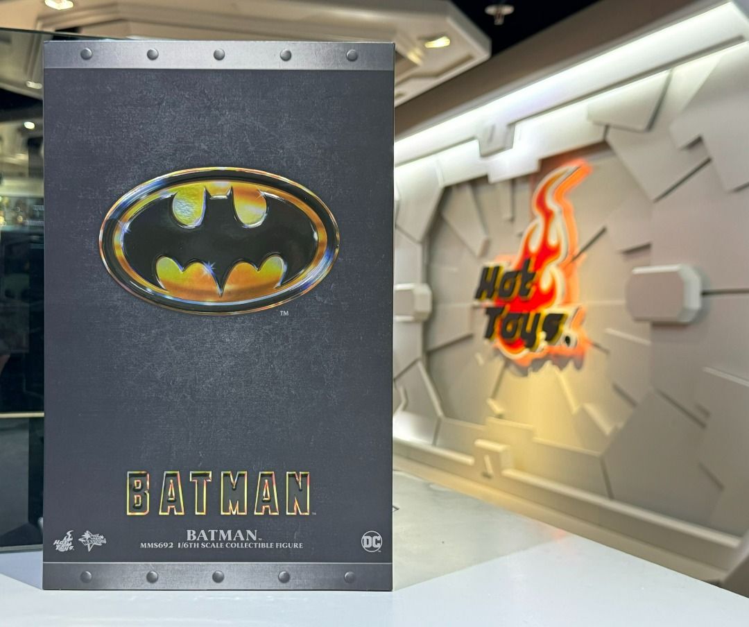 [IN STOCK in HK] MMS692 Batman 1989 Collectible 1/6 Figure