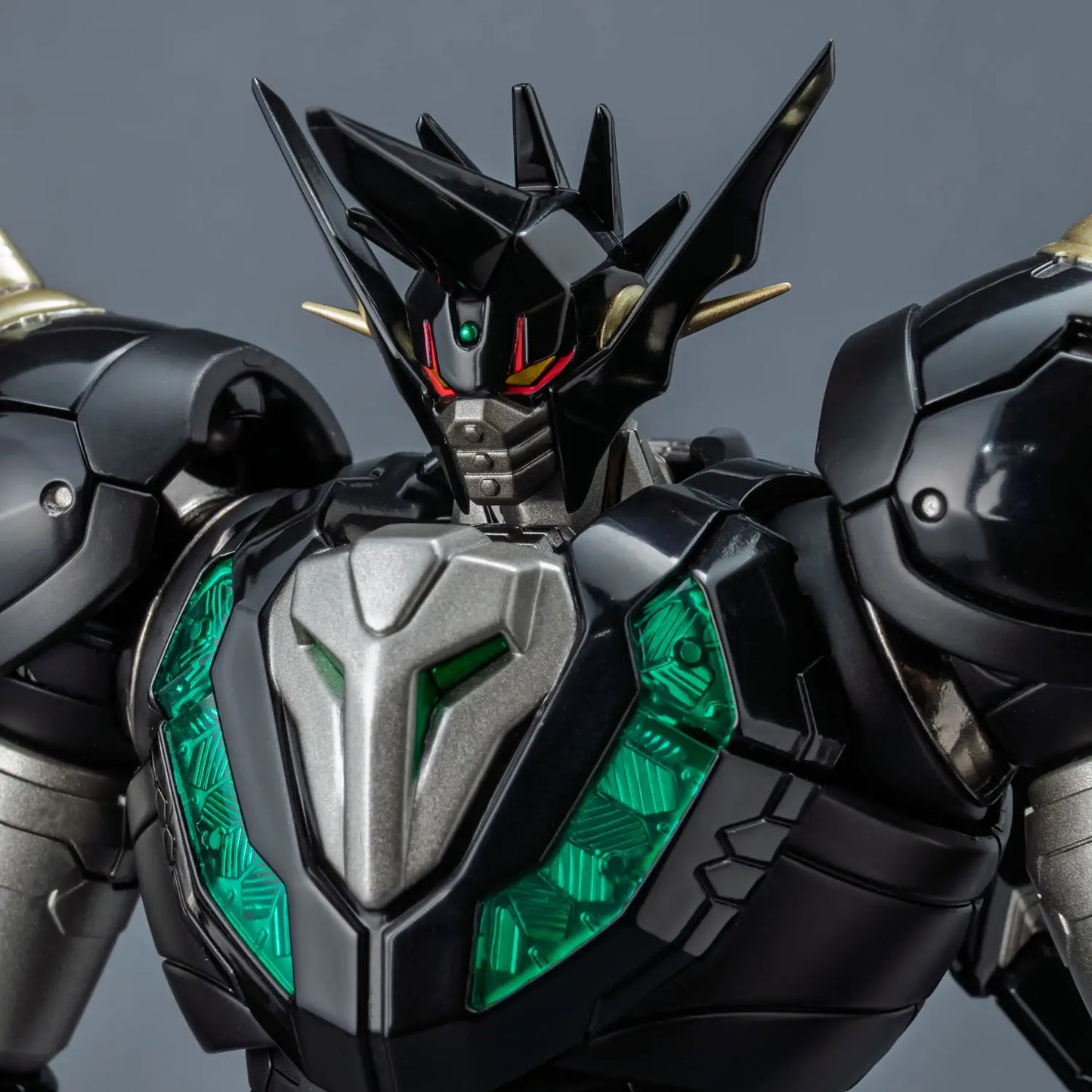 [PRE-ORDER] RIOBOT Shin Getter Dragon Black Ver.