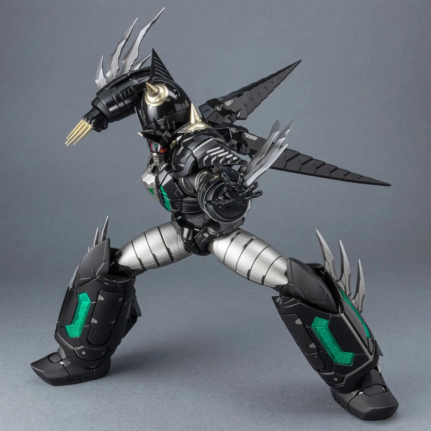 [PRE-ORDER] RIOBOT Shin Getter Dragon Black Ver.