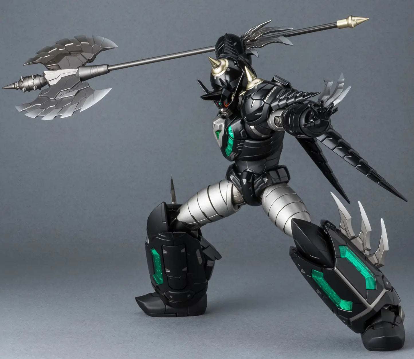 [PRE-ORDER] RIOBOT Shin Getter Dragon Black Ver.