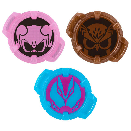 [PRE-ORDER] Kamen Masked Rider Geats Core ID Set