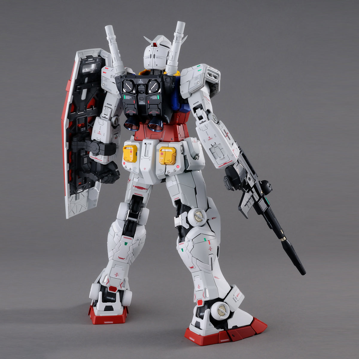 [IN STOCK in HK] PG UNLEASHED Perfect Grade 1/60 Mobile Suit RX-78-2 GUNDAM