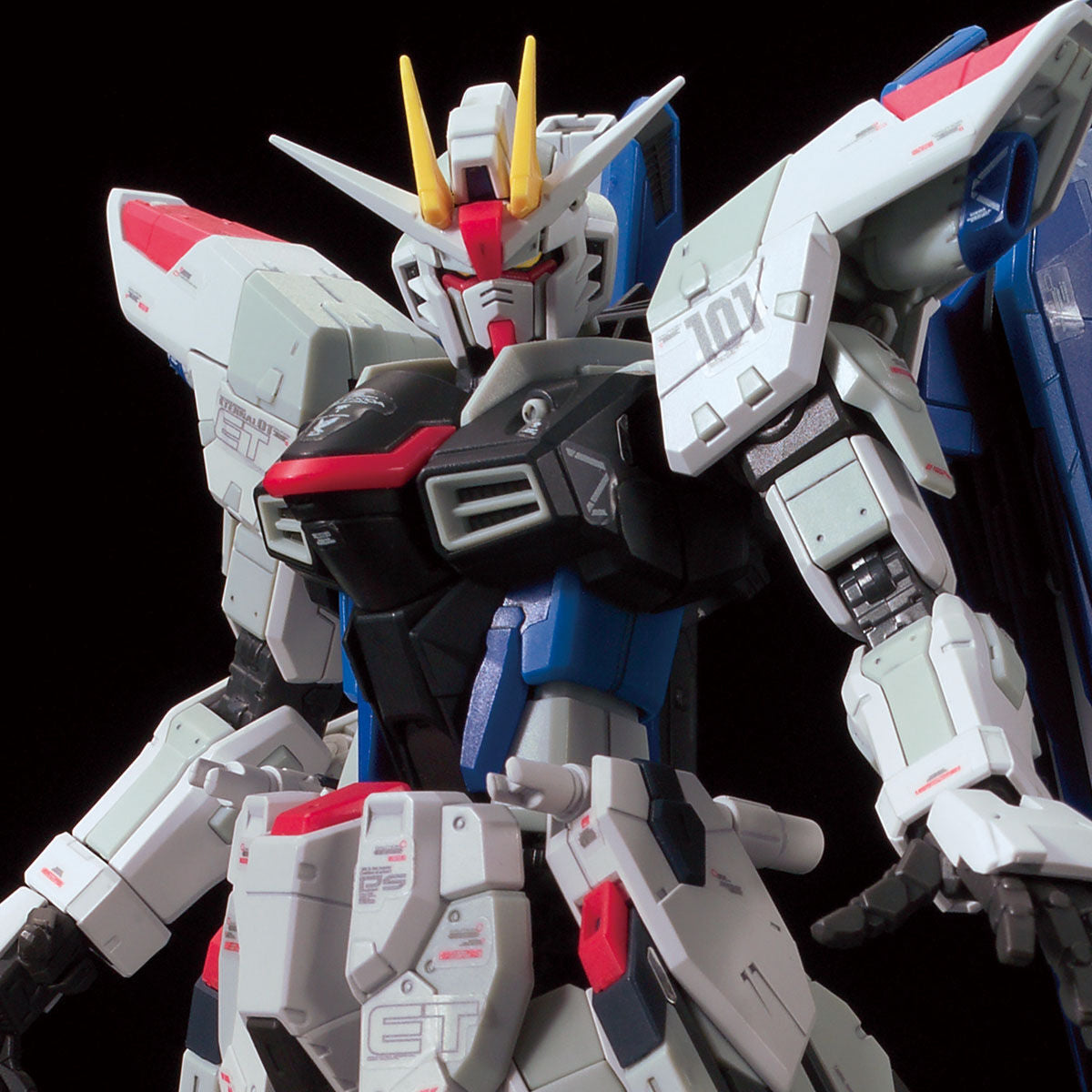 [IN STOCK in HK] RG 1/144 Gundam Base Limited ZGMF-X10A Freedom Gundam Ver.GCP