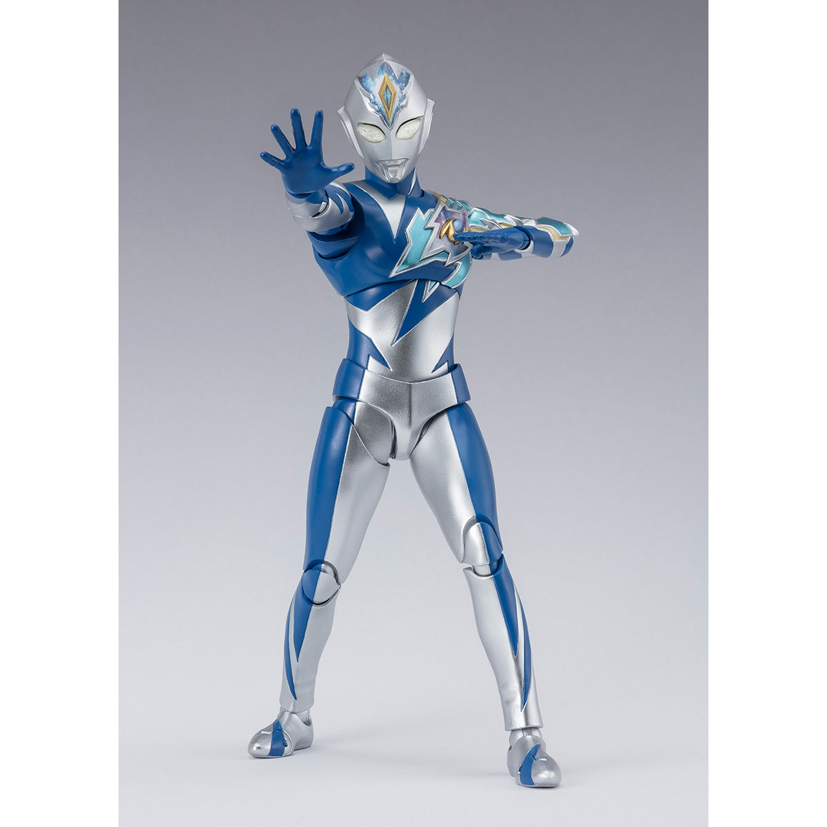 [PRE-ORDER] S.H.Figuarts Ultraman Decker Miracle Type