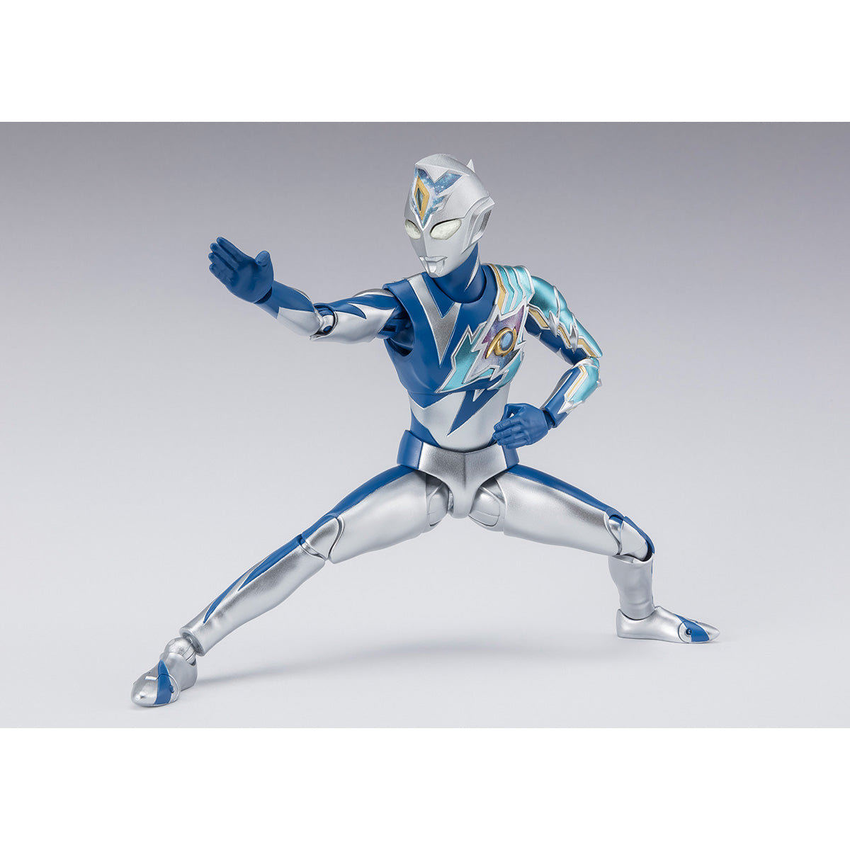 [PRE-ORDER] S.H.Figuarts Ultraman Decker Miracle Type